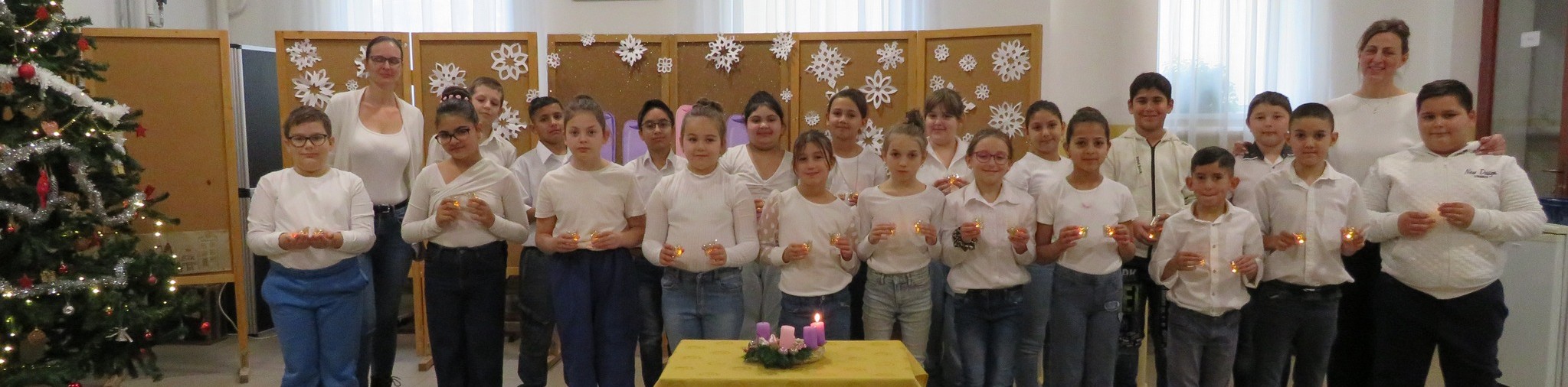 Advent – 1. gyertyagyújtás