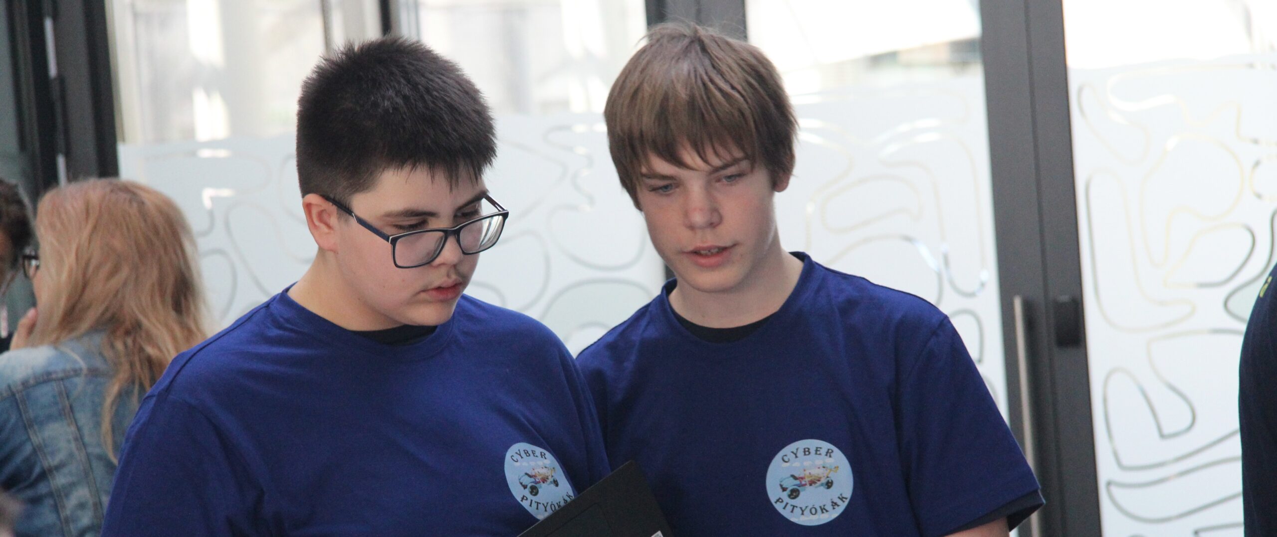 Országos 6. helyezéssel tért haza a Cyber pityókák csapata a Yettel Házból!