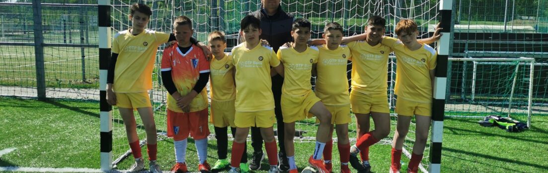 Bronzérmes futballsiker Szolnokon